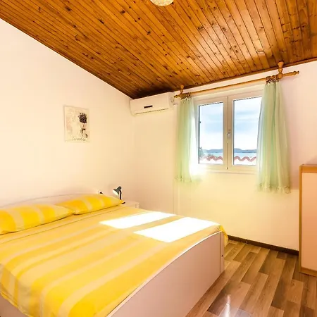 Apartment Nada Seaview