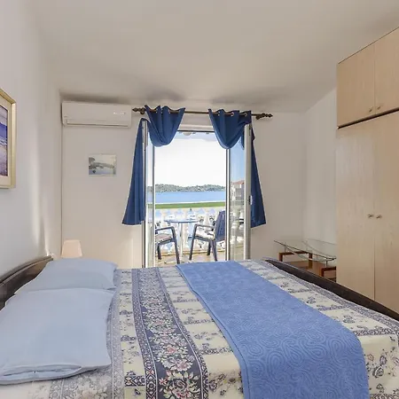 Nada Seaview * Vodice