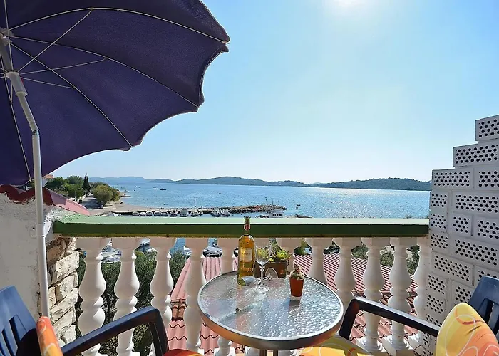 Nada Seaview * Vodice